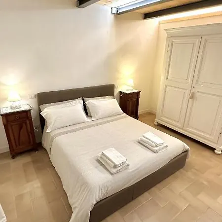 Apartment Ad *